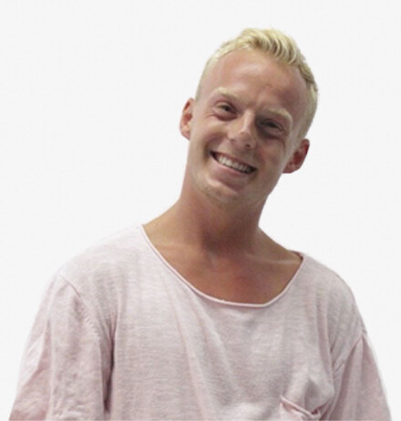 instructor-440x462_0000_Dylan