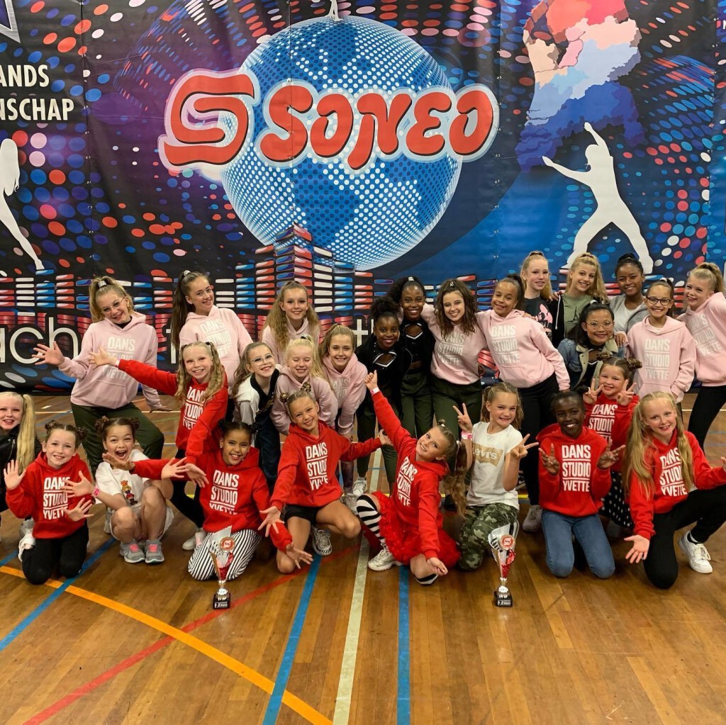 Y-Dance Explosion en Y-Dance Extreme Nederlands kampioen