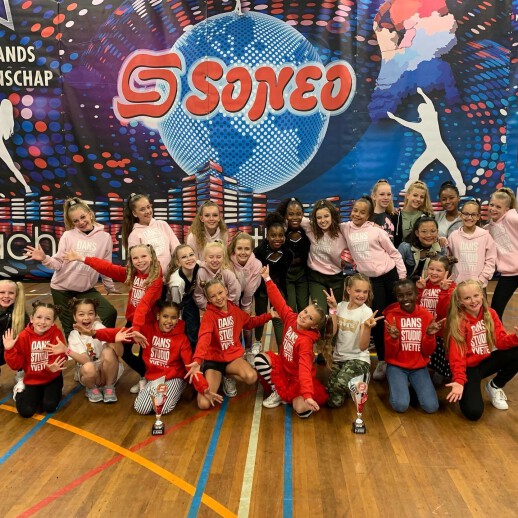 Soneo Nederlands Kampioen september 2020.jpg